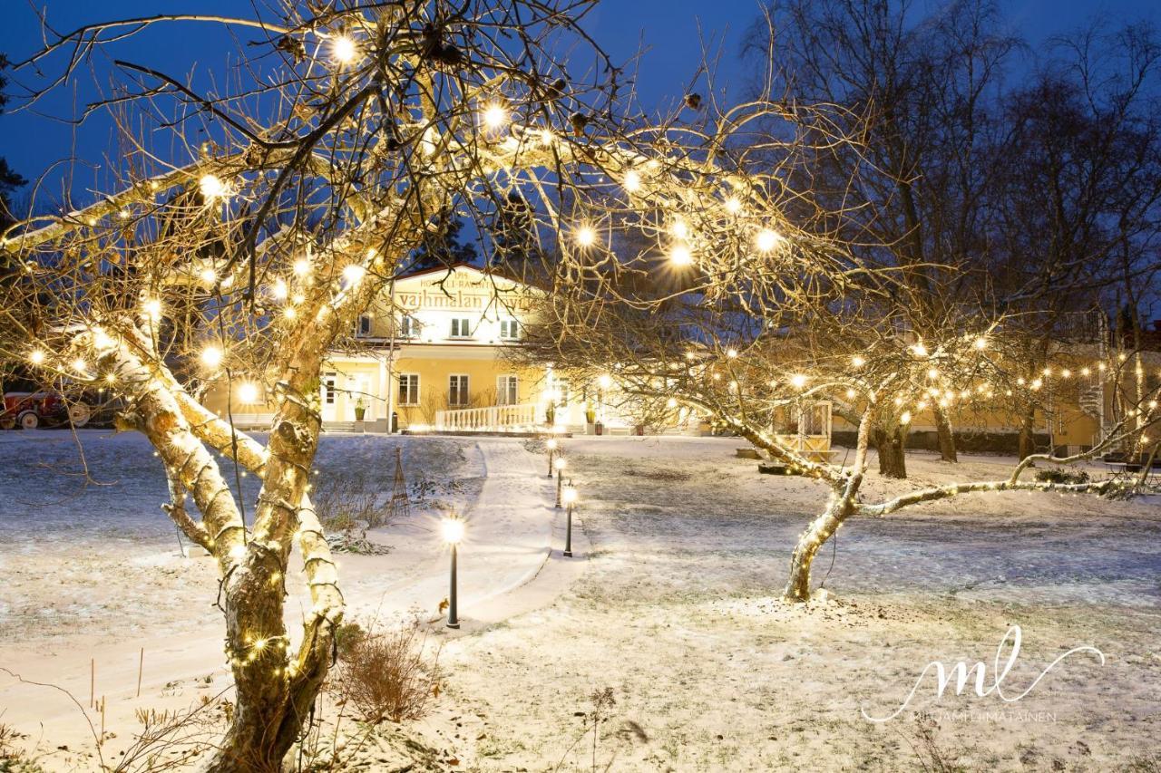 Vaihmalan Hovi Hotel Lempaala Exterior photo